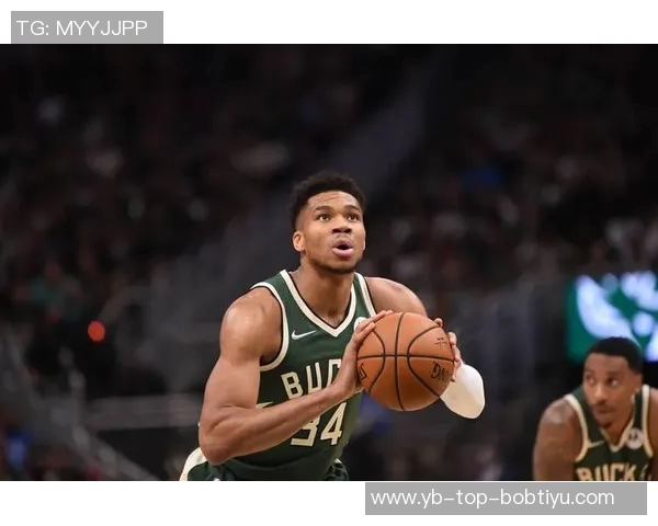 字母哥场均334分119篮板明日雄鹿客战黄蜂出战成疑引关注