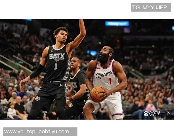 快船送走哈登与祖巴茨伦纳德心痛但球队更年轻更有潜力