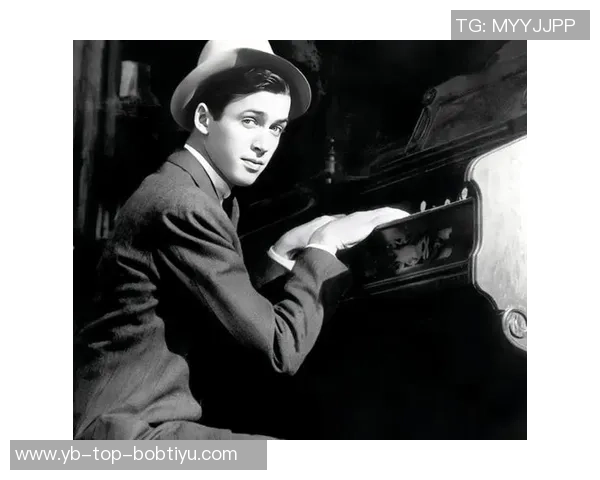 詹姆斯回顾年轻理想与现实差距现阶段无法接受家庭主妇角色